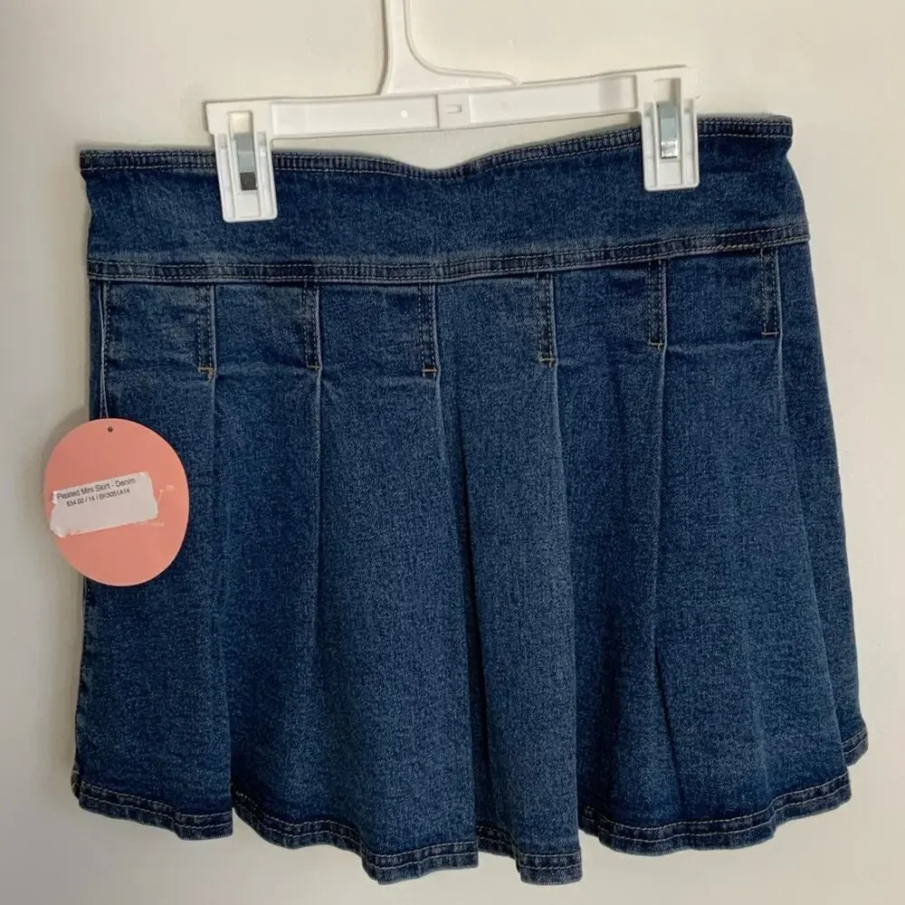 BISBY Pleated Mini Skort, Denim NWT size 14‎